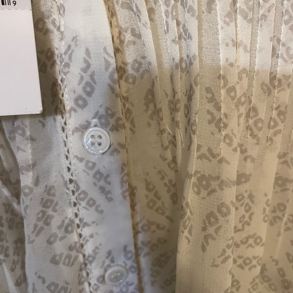 NWT maternity top - Picture 4 of 9